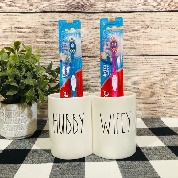 Rae Dunn HUBBY & WIFEY Bathroom Toothbrush Holder